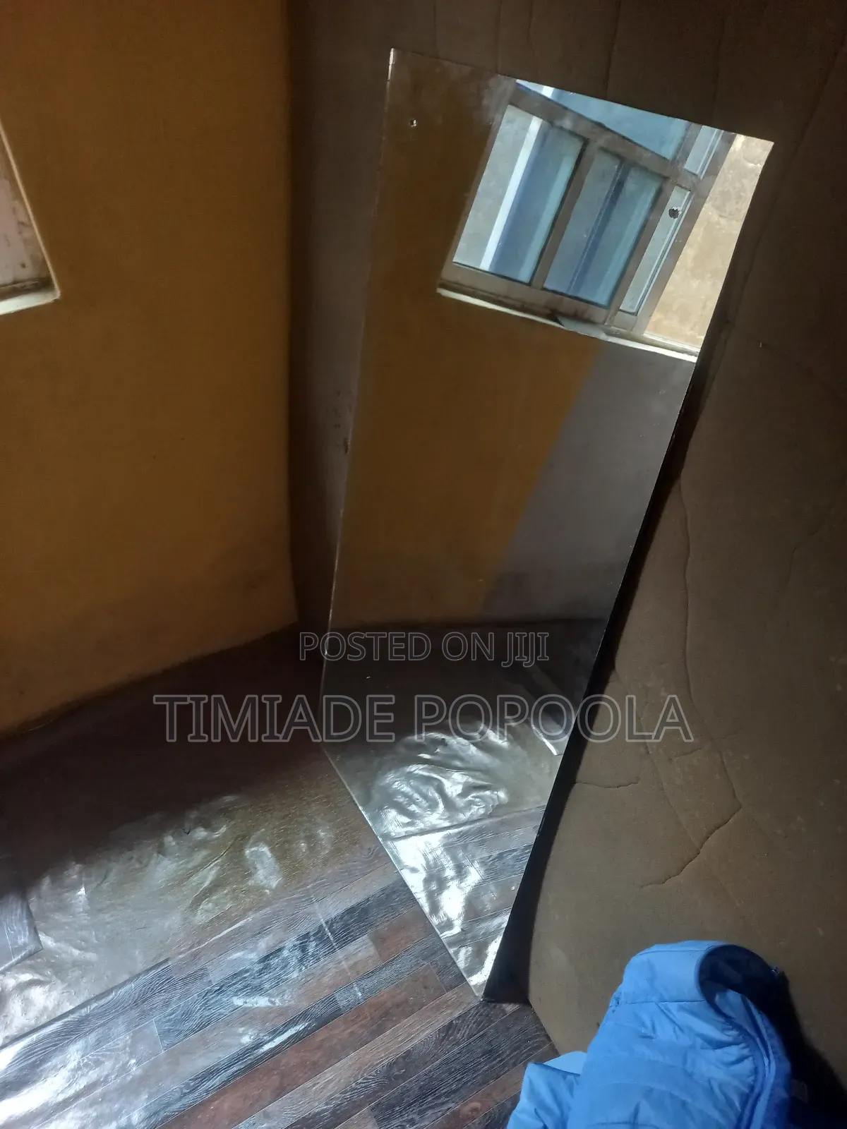 2ft by 4ft Standing Mirror
