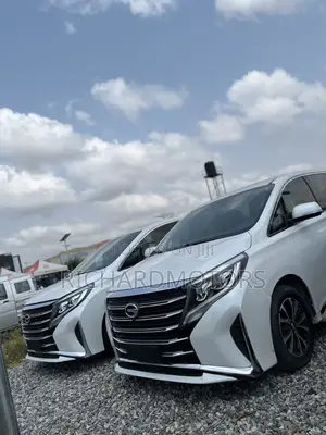 GAC GM8 2022 White