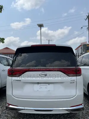 GAC GM8 2022 White
