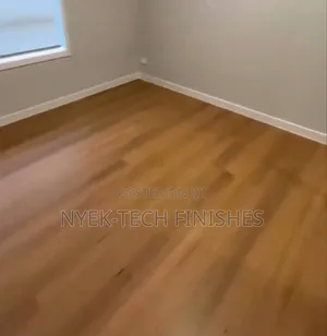 Water Resistant SPC Floor for Interior Decors.