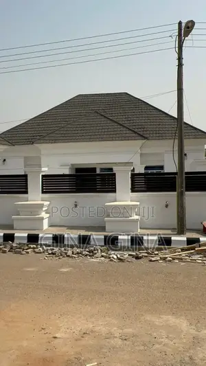 3bdrm Bungalow in Efab Queens, Gwarinpa for rent