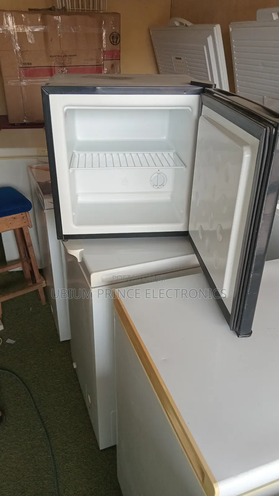 Russell Bedside Freezer