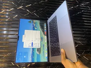Laptop Apple MacBook Pro 2021 M1 32GB Apple M1 Pro SSD 1T