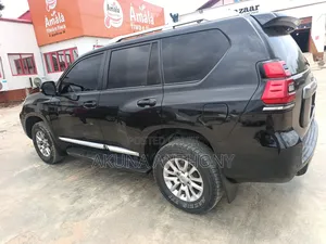 Toyota Land Cruiser Prado 2020 Black