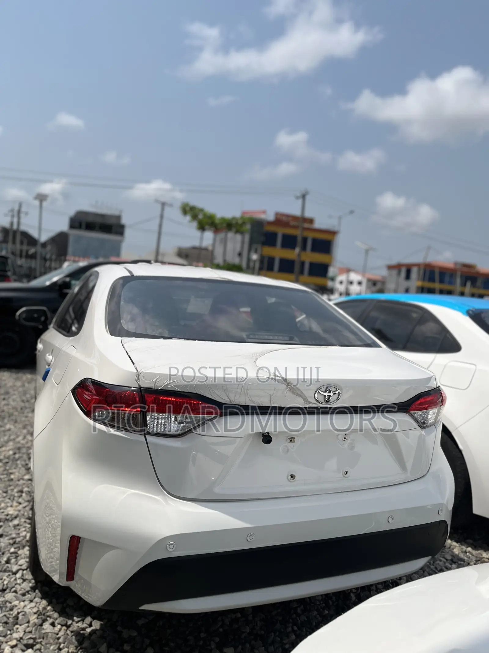 Toyota Corolla 2022 White