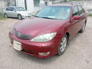 Toyota Camry 2005 Red
