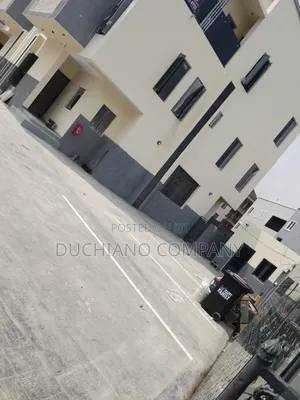 4bdrm Townhouse / Terrace in Ikeja GRA for rent