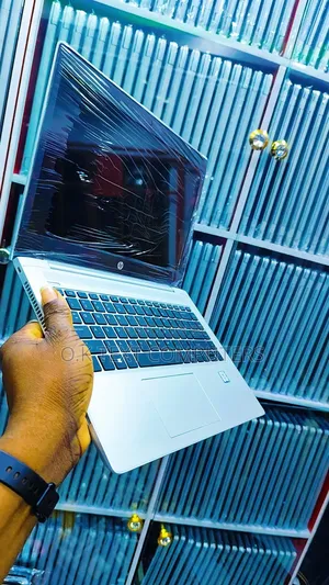 Laptop HP ProBook 440 G5 8GB Intel Core i5 SSD 256GB
