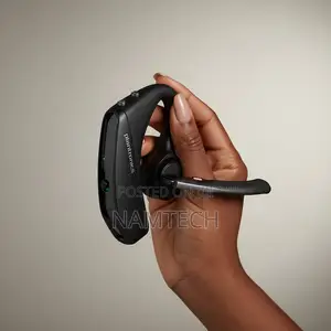 Plantronics Voyager 5200 Wireless Bluetooth Headset - Noise Cancelling