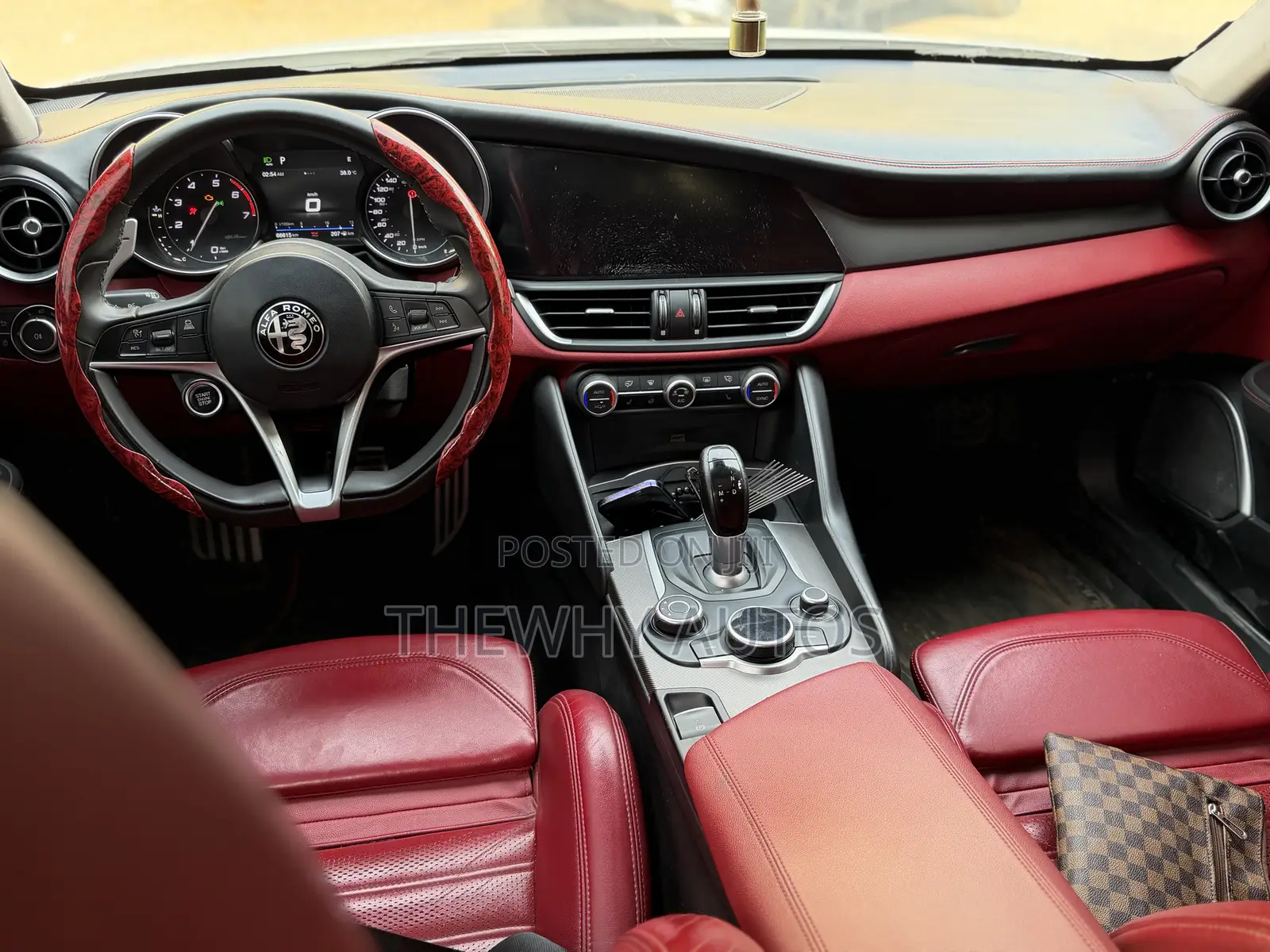 Car 2019 White