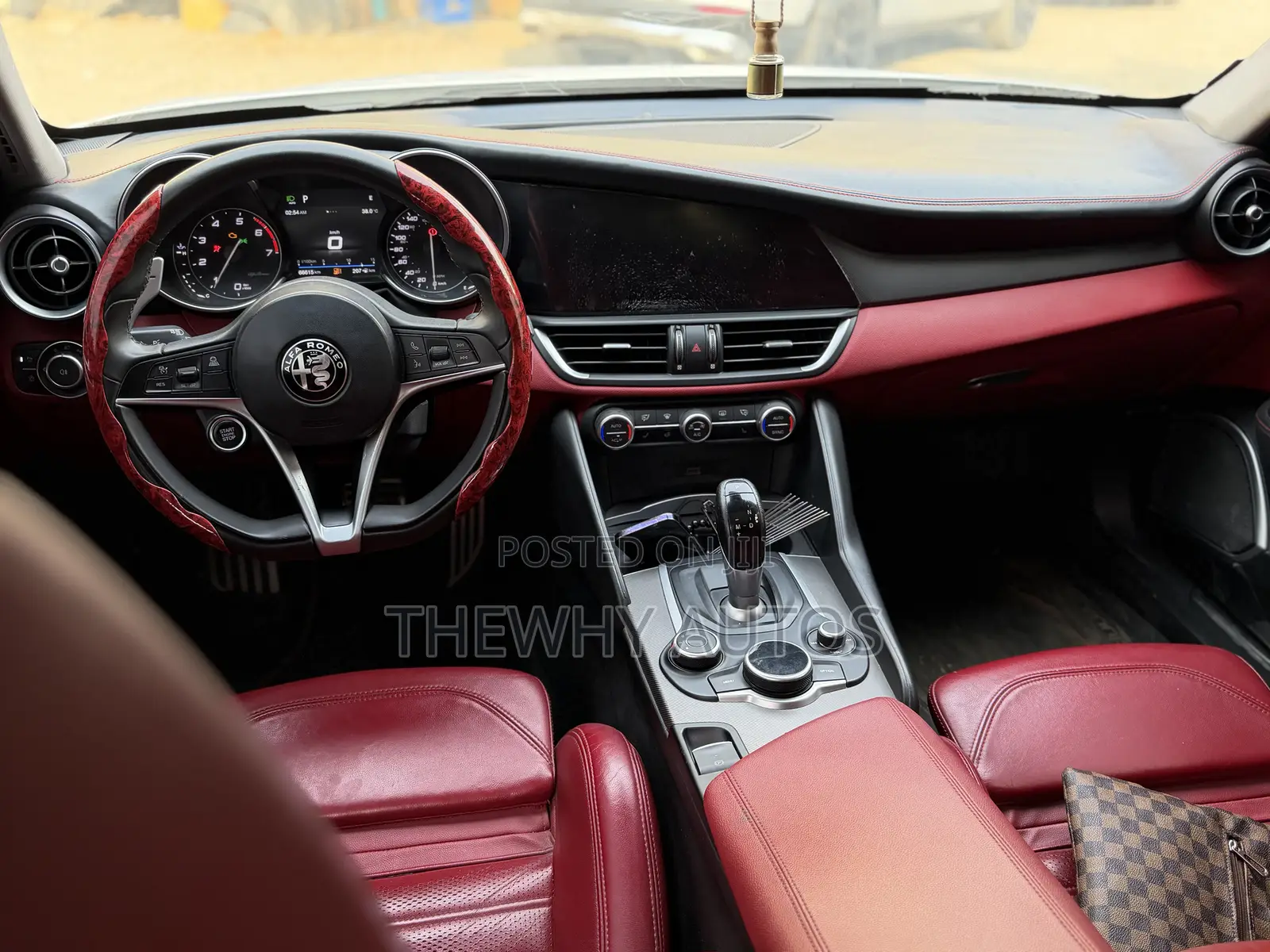 Car 2019 White