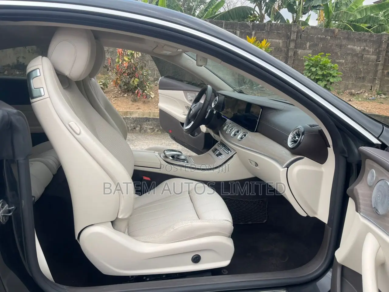 Mercedes-Benz E400 2018 Black
