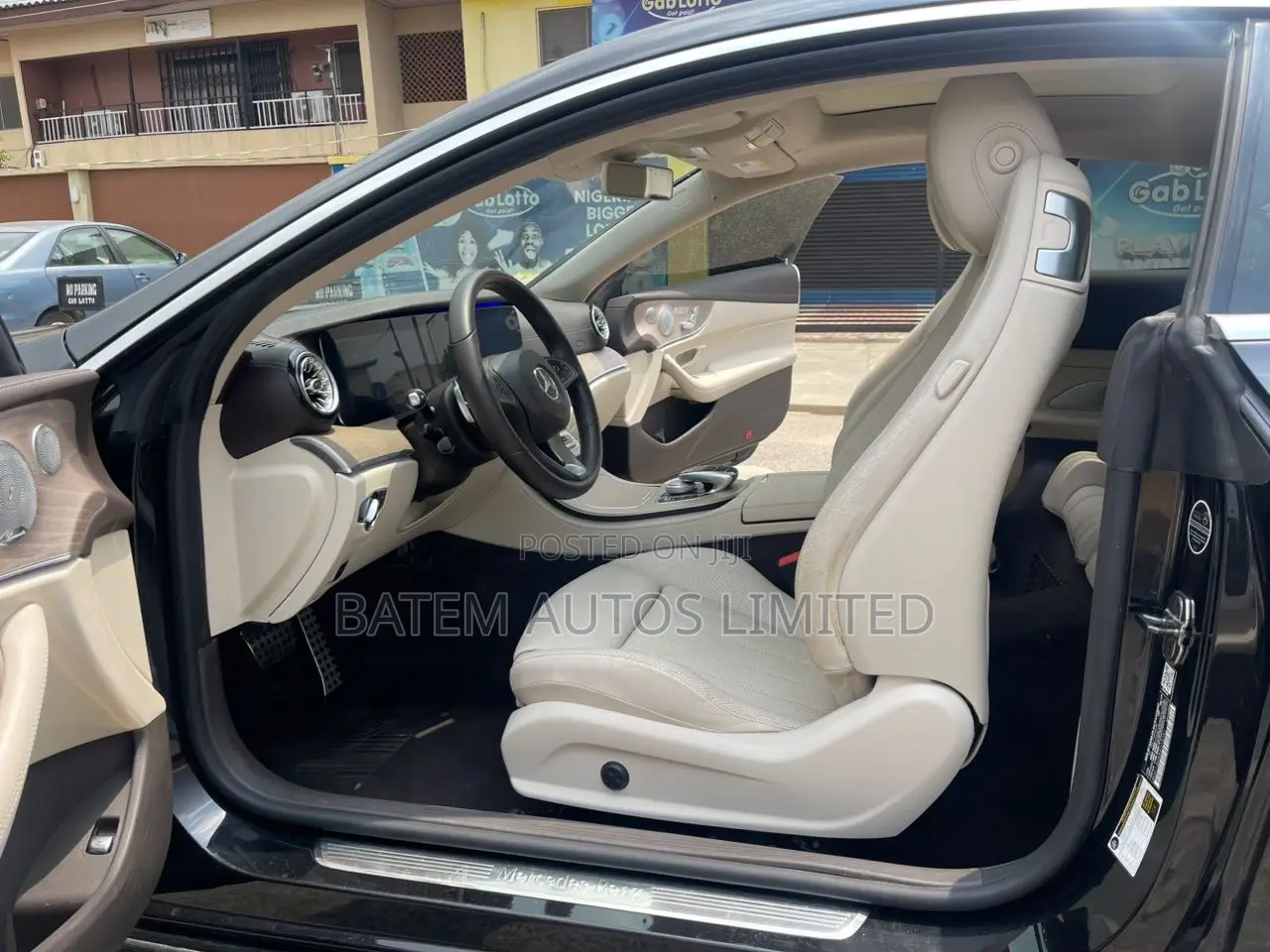 Mercedes-Benz E400 2018 Black