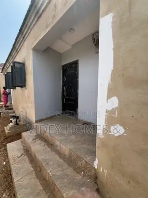1bdrm Room & Parlour in Lavista Estate, Galadimawa for rent