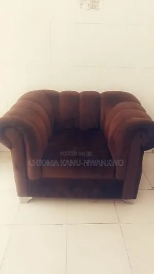 Sofa/ Chairs