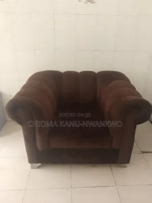 Sofa/ Chairs