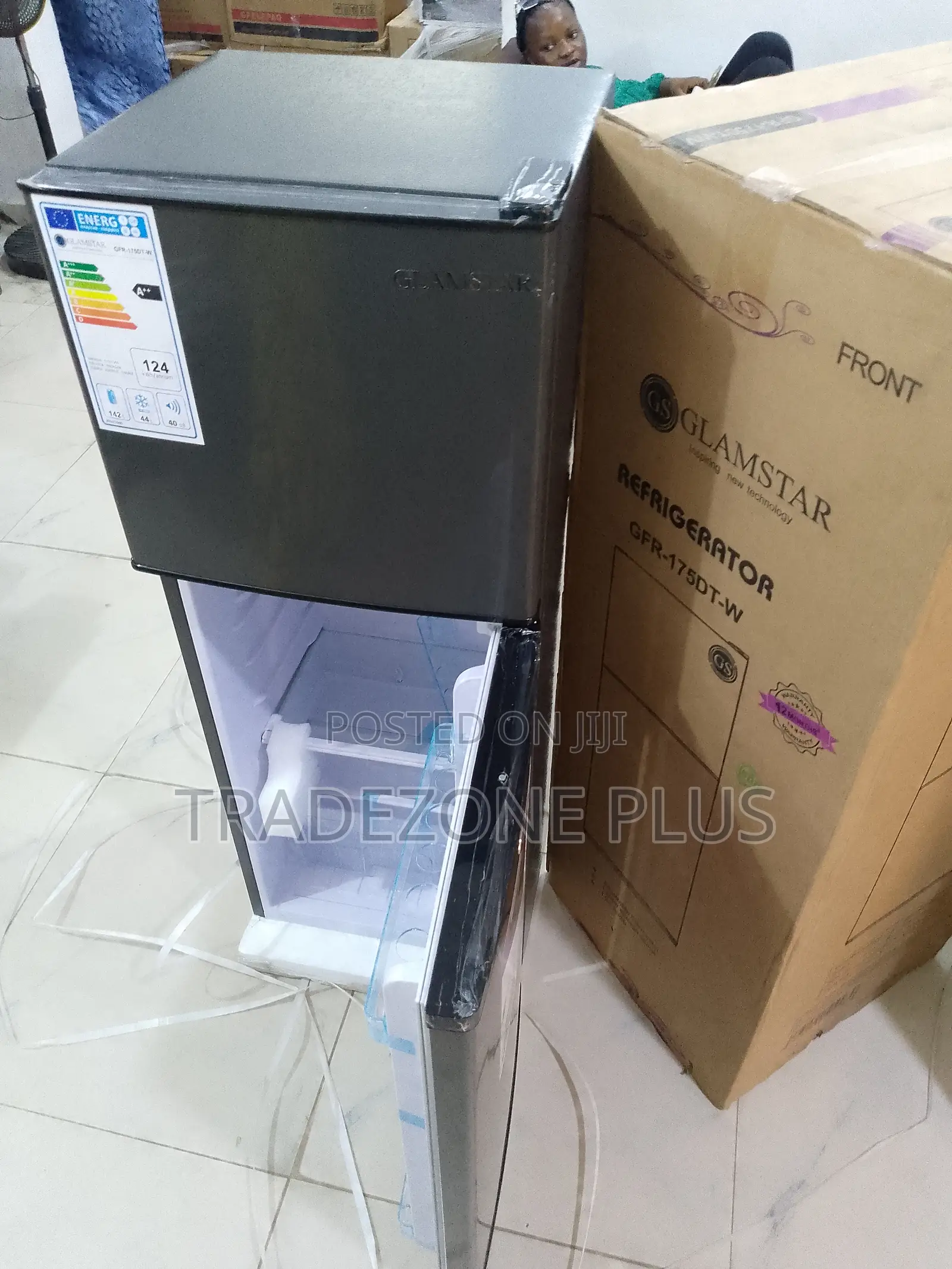 Glasmstar 175l Refrigerator Double Door Fridge With Adjustable Shelves