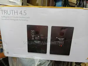 Behringer Truth 4.5 Studio Monitor Speakers