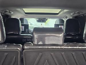 Toyota Highlander Limited FWD 2024 Gray