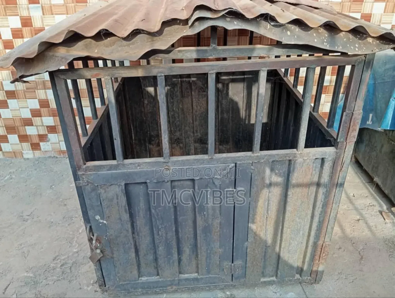 Dog Cage and Can Be Used to Keep Generators