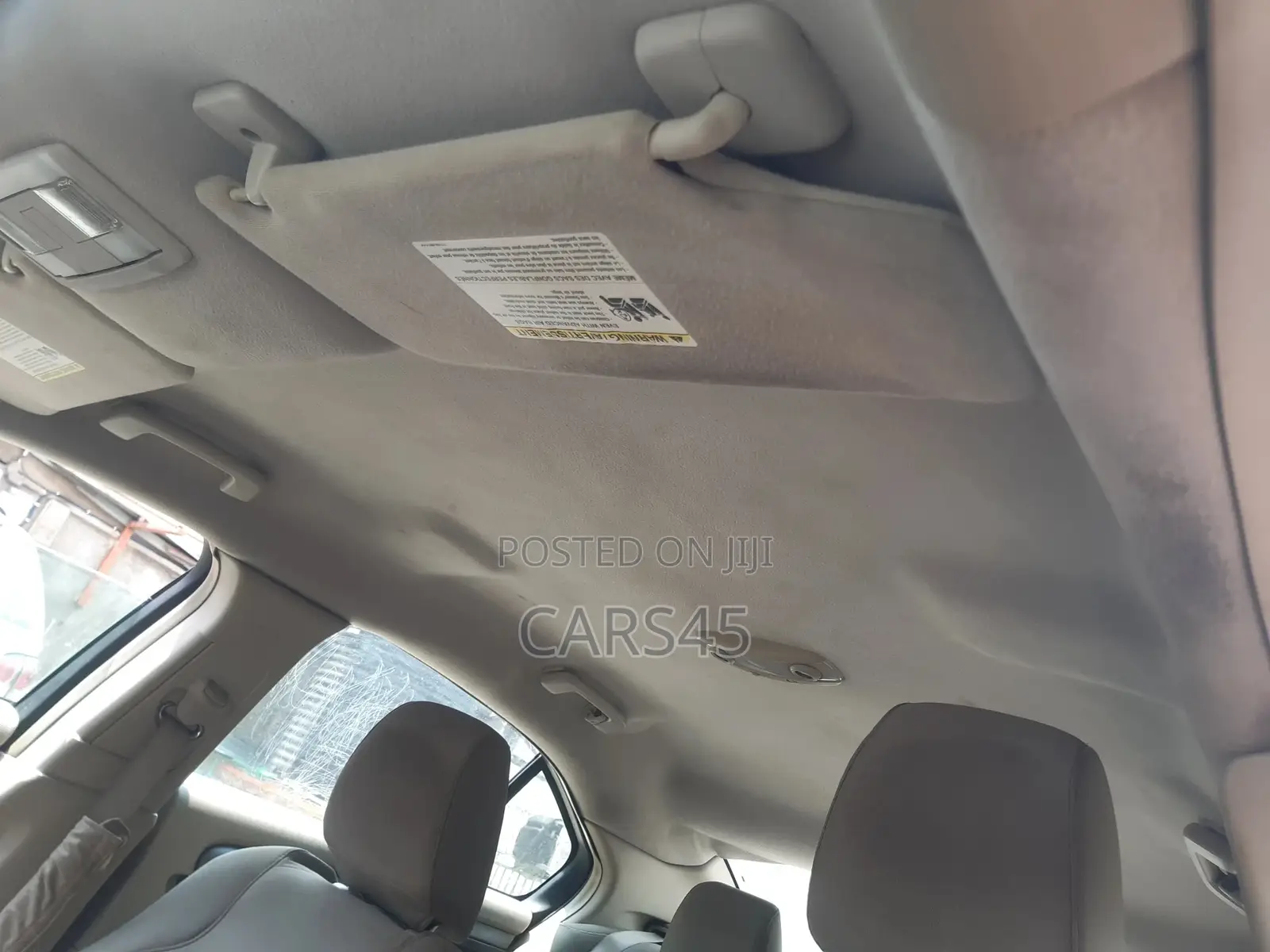 Ford Taurus 2010 Silver