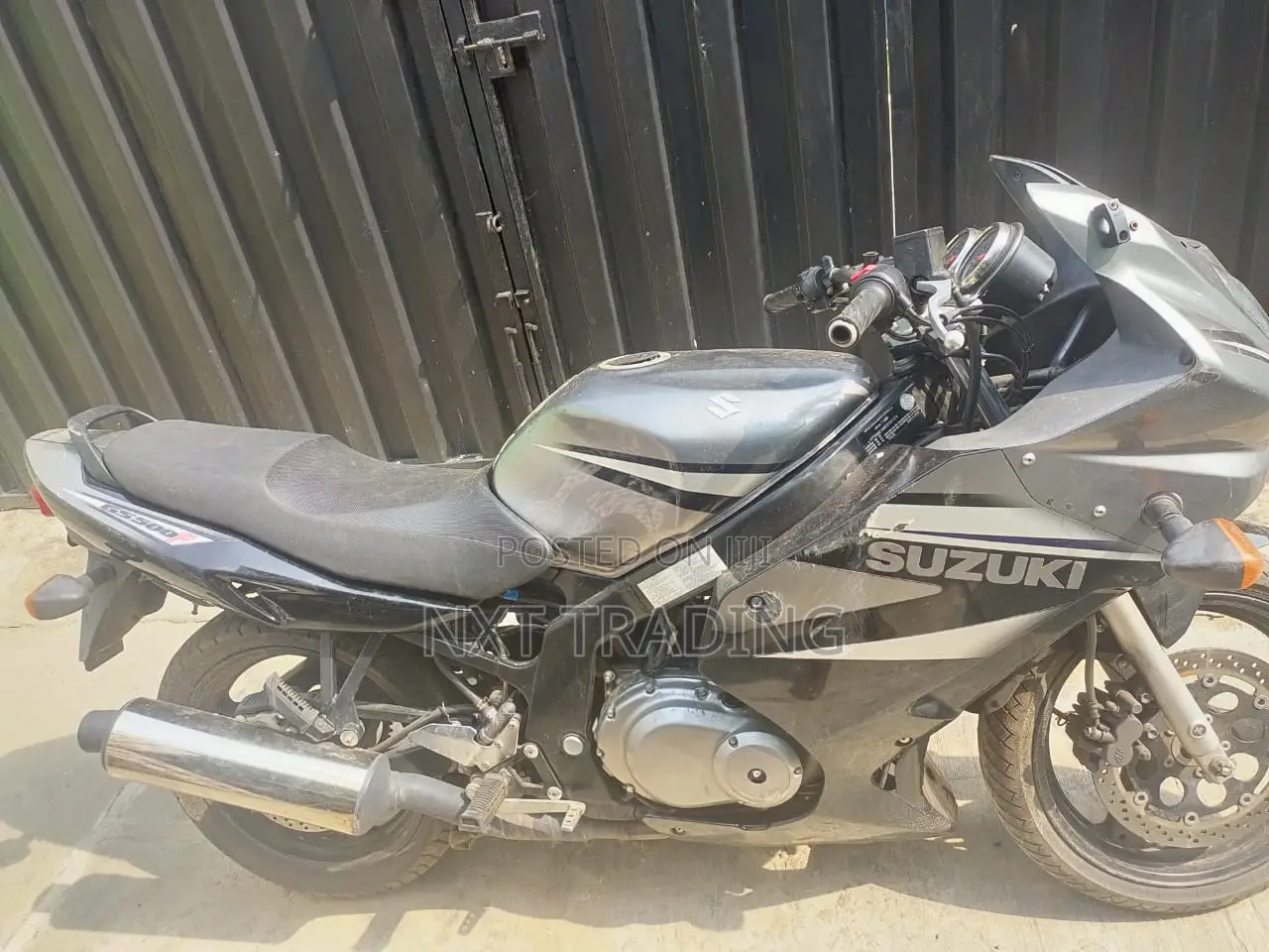 Suzuki GS 2007 Black