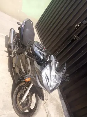 Suzuki GS 2007 Black