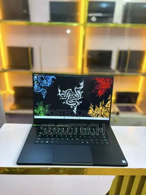 Laptop Razer Blade Advanced 16GB Intel Core i7 SSD 512GB