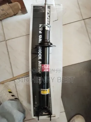 Kyb Front Shocks Absorbers With Sensor Lexus Gs 350 .2014/ 2020