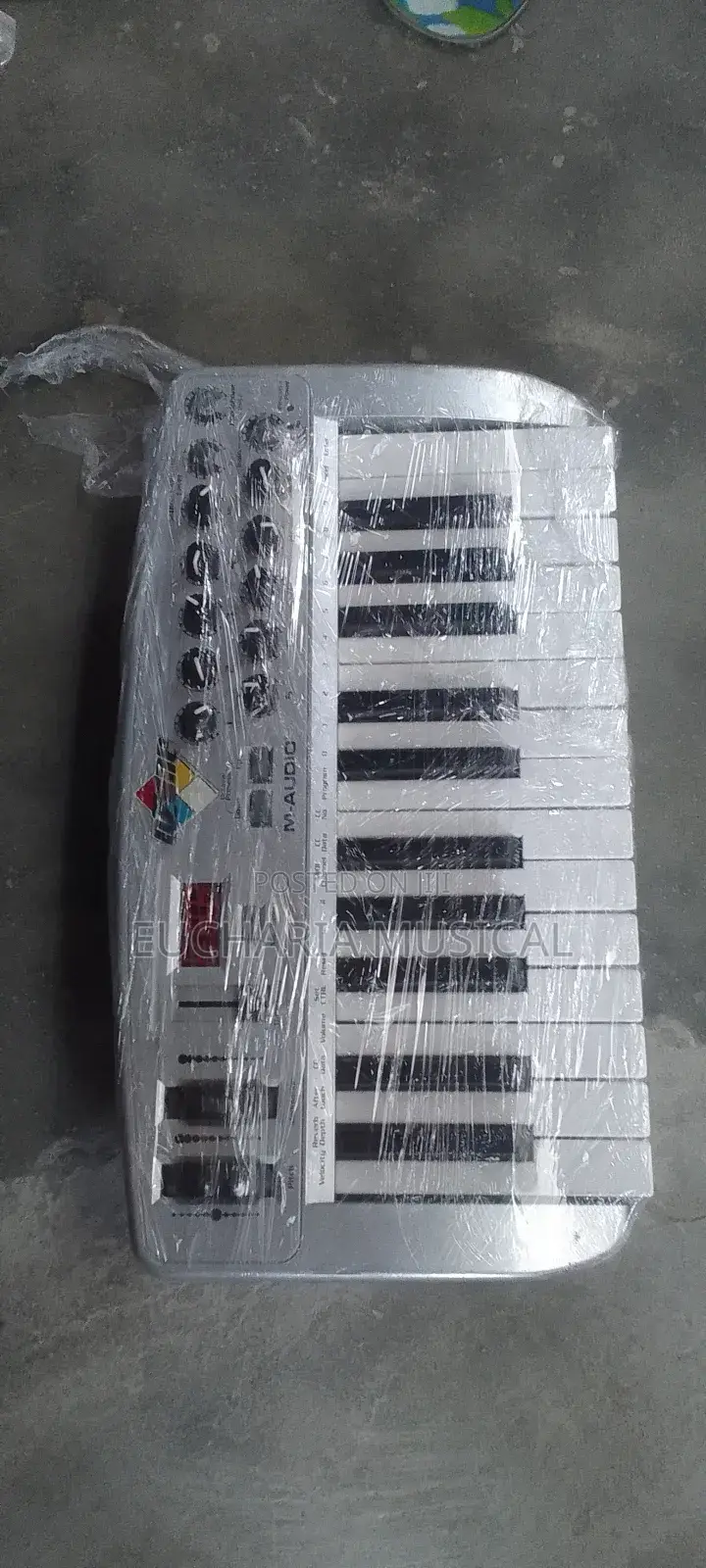 “M-Audio 25-Key Midi Controller – Compact Usb Keyboard for Music Prod.