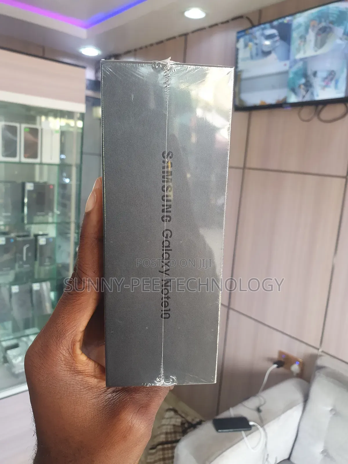 New Samsung Galaxy Note10 256 GB Black
