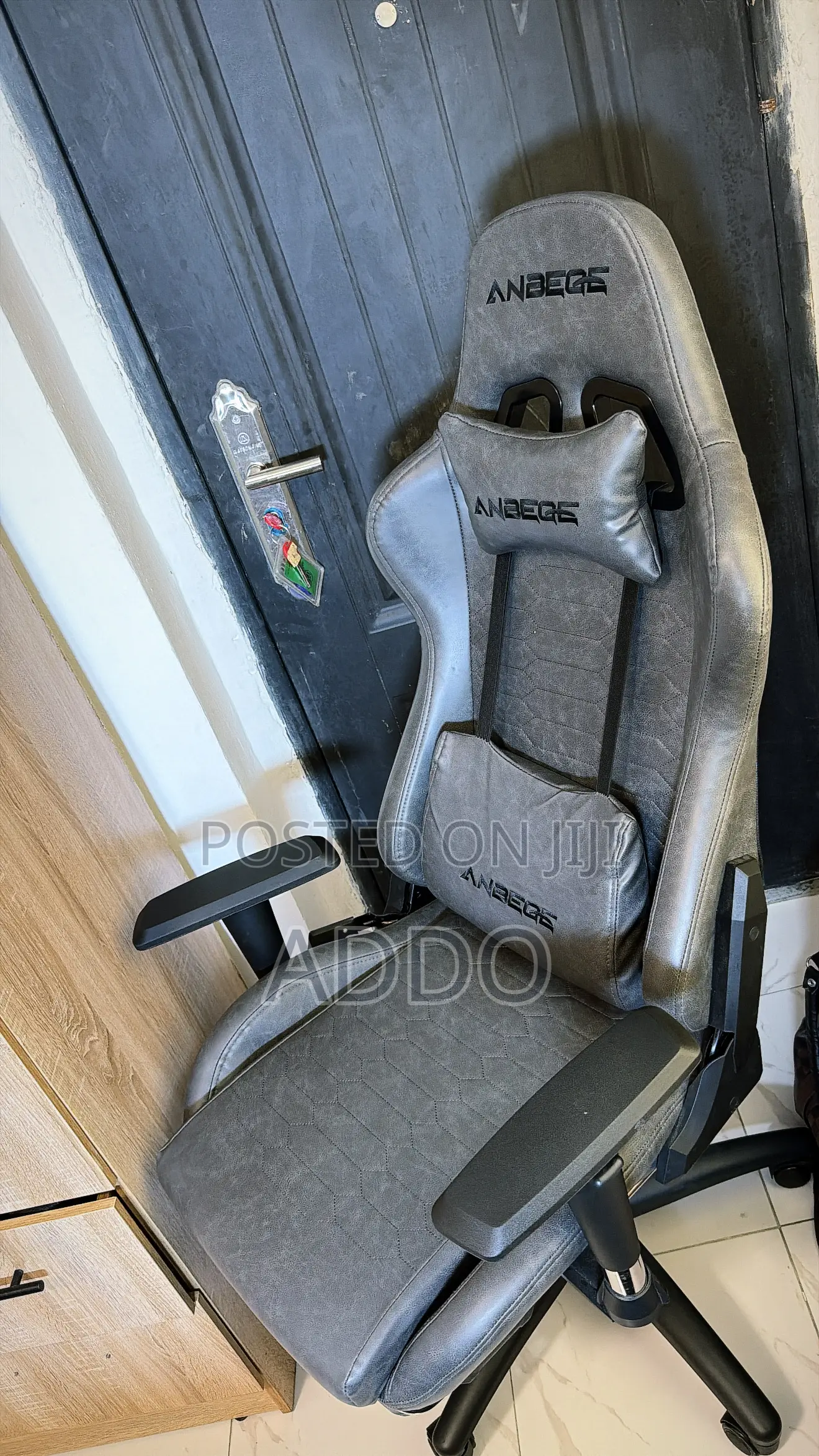 Ambege Gaming Chair