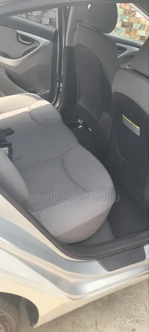 Hyundai Elantra 2013 Silver