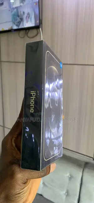 New Apple iPhone 12 Pro Max 128 GB Gold