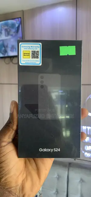 New Samsung Galaxy S24 256 GB Black