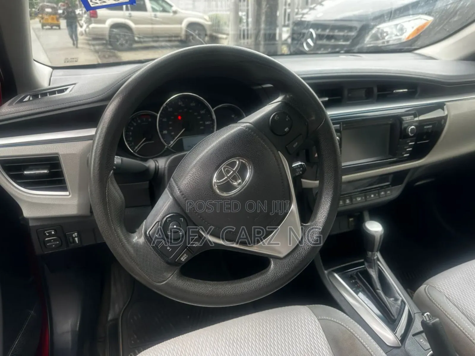 Toyota Corolla 2015 Red