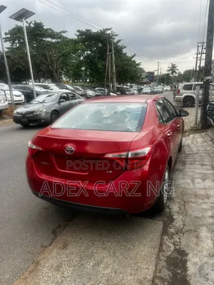 Toyota Corolla 2015 Red