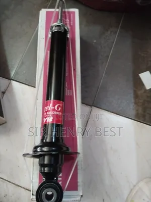 Rear  Kyb Shocks Absorbers With Sensor Lexus Is 250 .2006/2013
