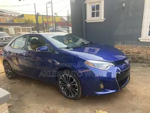 Toyota Corolla S Premium 4dr Sedan (1.8L 4cyl CVT) 2015 Blue