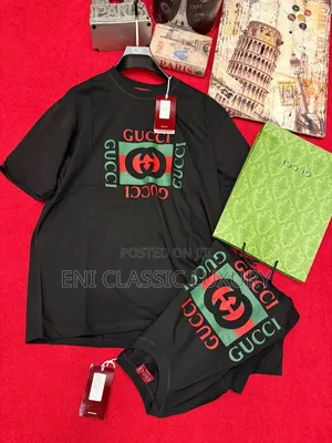 Gucci Luxury Men's Round Neck Well Banded Package