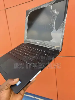 Laptop Dell Latitude 3400 8GB Intel Core i5 SSD 256GB