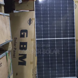 600watts GBM 144cells Solar Panel