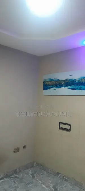 1bdrm Apartment in Central Mosque, Ibadan Polytechnic/University