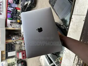 Laptop Apple MacBook Pro 2020 M1 8GB Apple M1 SSD 256GB