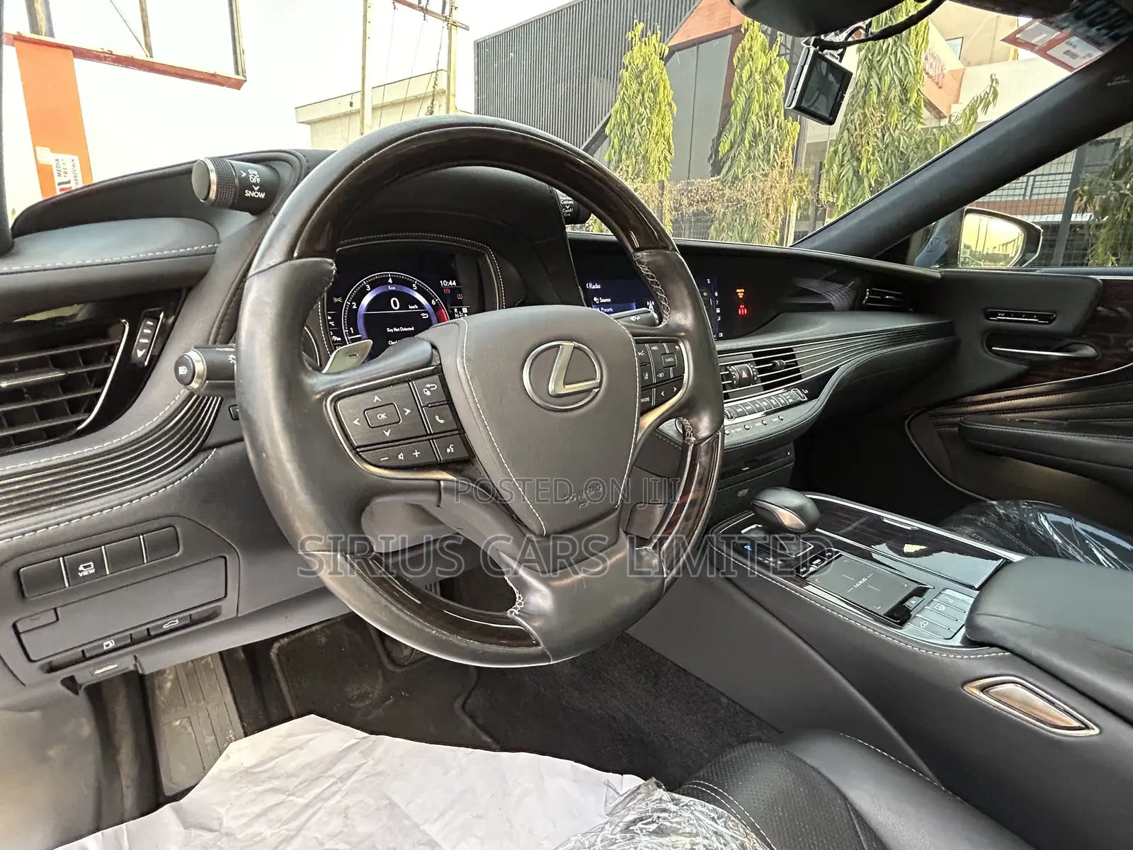 Lexus LS 500 AWD 2018 Gray