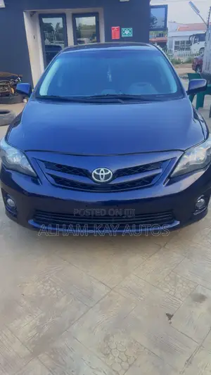 Toyota Corolla LE 4dr Sedan (1.8L 4cyl 4A) 2012 Blue