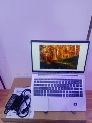 New Laptop HP EliteBook 640 G11 16GB AMD Ryzen 5 SSD 256GB
