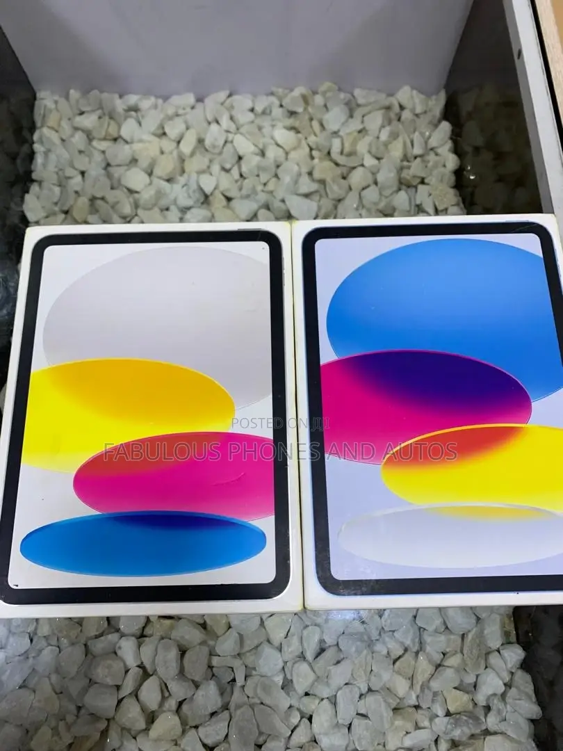New Apple iPad (2025) 128 GB Silver