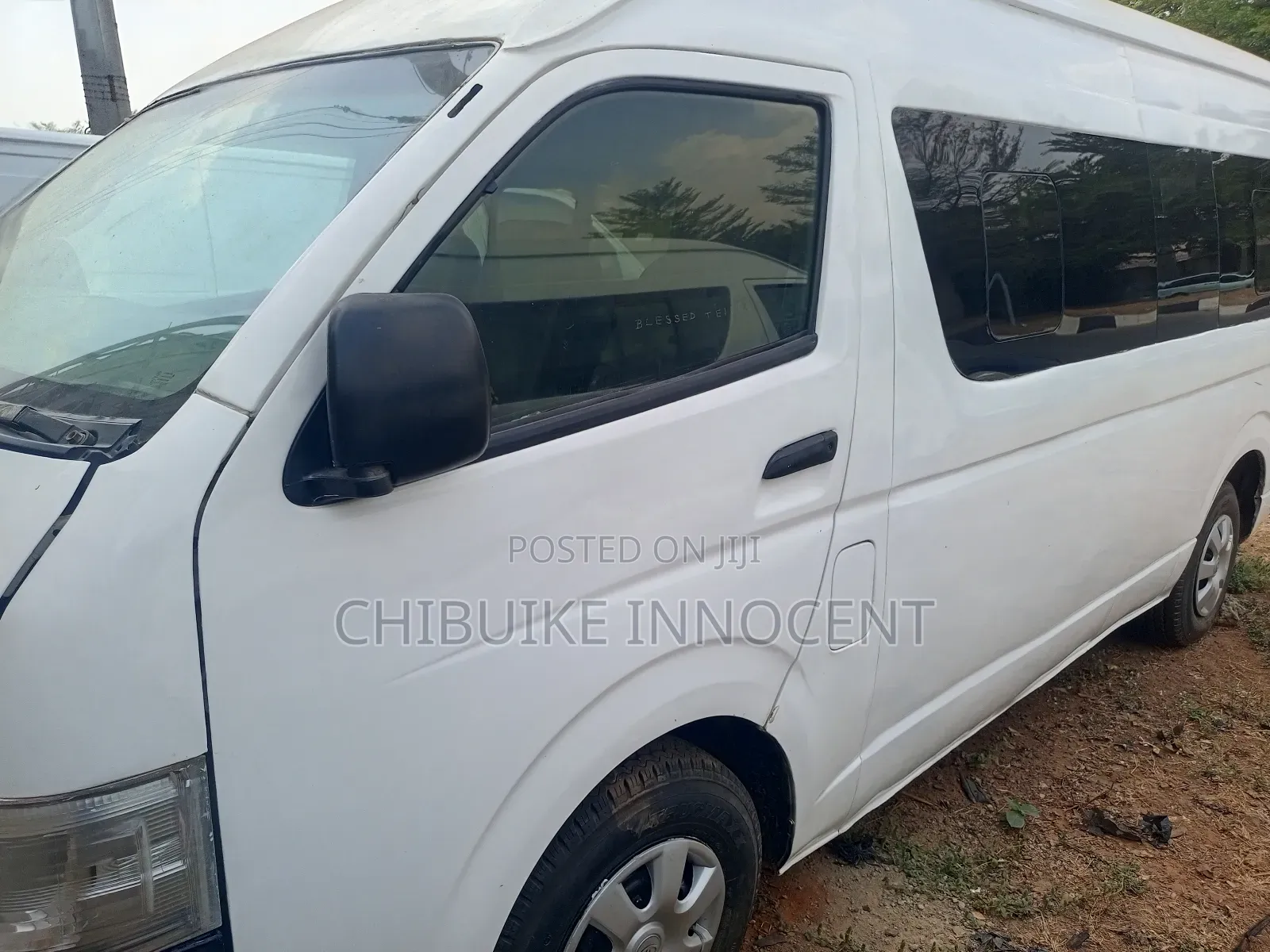 Toyota HiAce 2012 White