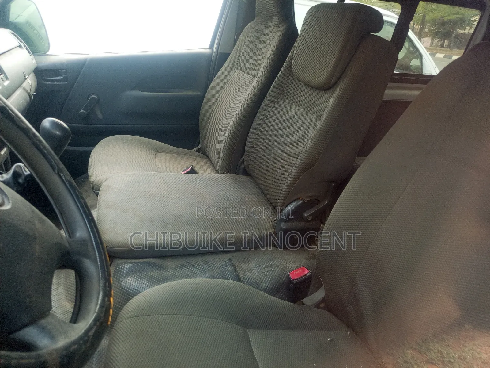 Toyota HiAce 2012 White